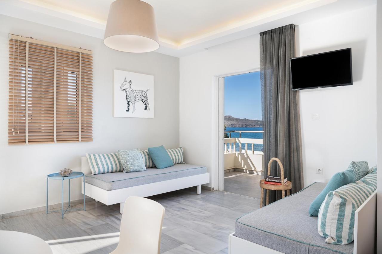 Tropicana Beach Resort Stalós Buitenkant foto
